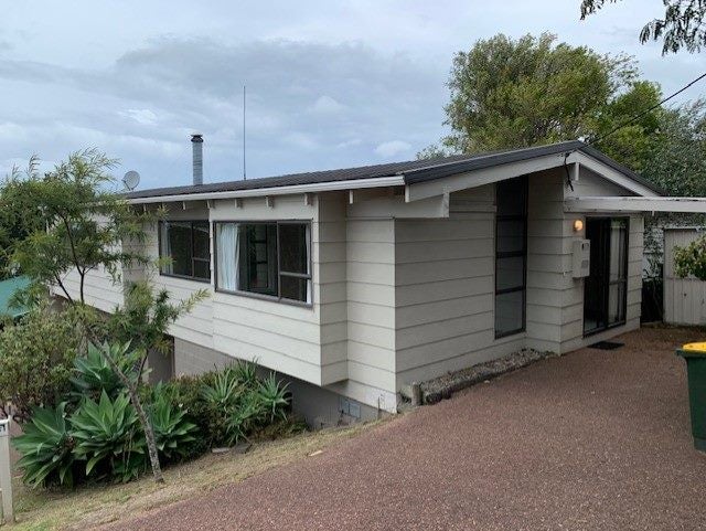 765 East Coast Road, Northcross, Auckland - Carousel 1