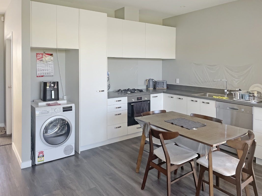41 Ron Deal Way, Epuni, Lower Hutt - Carousel 2