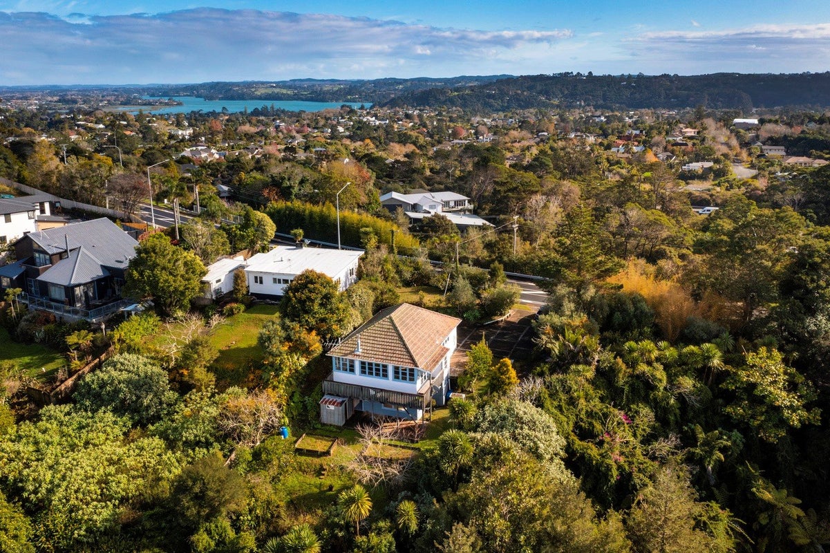 61 Upper Harbour Drive, Greenhithe, Auckland - Carousel 2