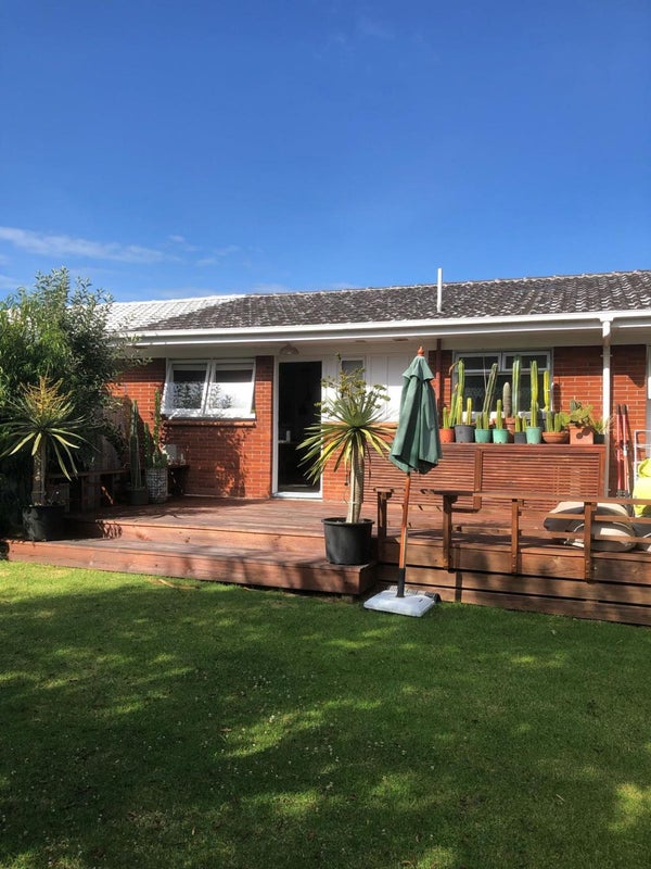 3/23 Oliver Street, Point Chevalier, Auckland - Carousel 13
