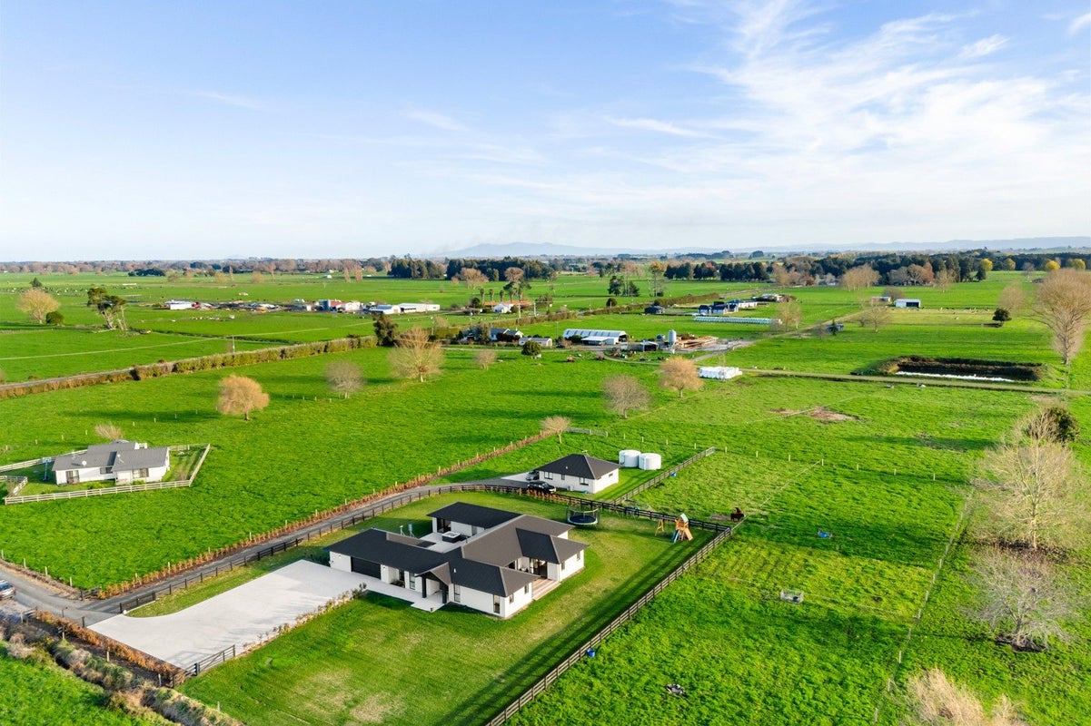 325A Whitikahu Road, Gordonton - Carousel 41