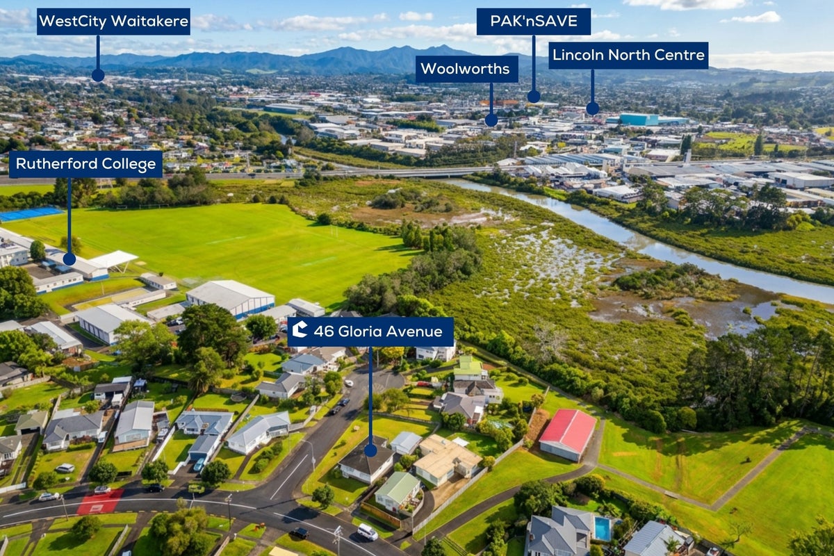 46 Gloria Avenue, Te Atatu Peninsula, Auckland - Carousel 9