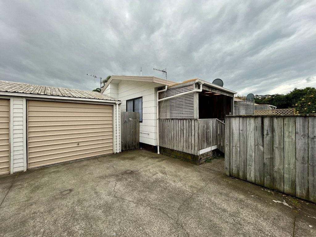 5 Logan Avenue, Marewa, Napier - Carousel 1