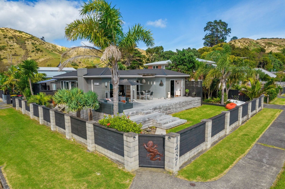 1437 Clevedon Kawakawa Road, KAWAKAWA BAY, PAPAKURA - Carousel 2