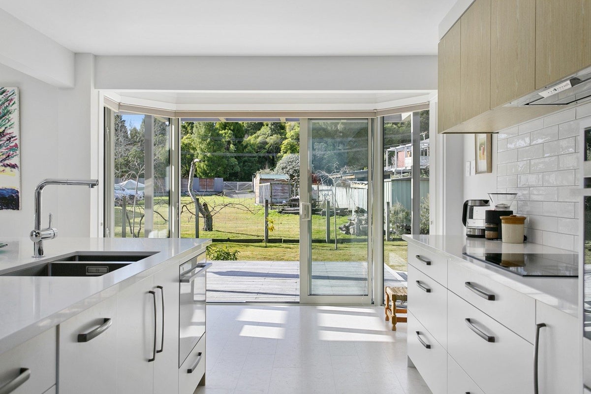 46 Chesham Avenue, Waipahihi, Taupo - Carousel 1