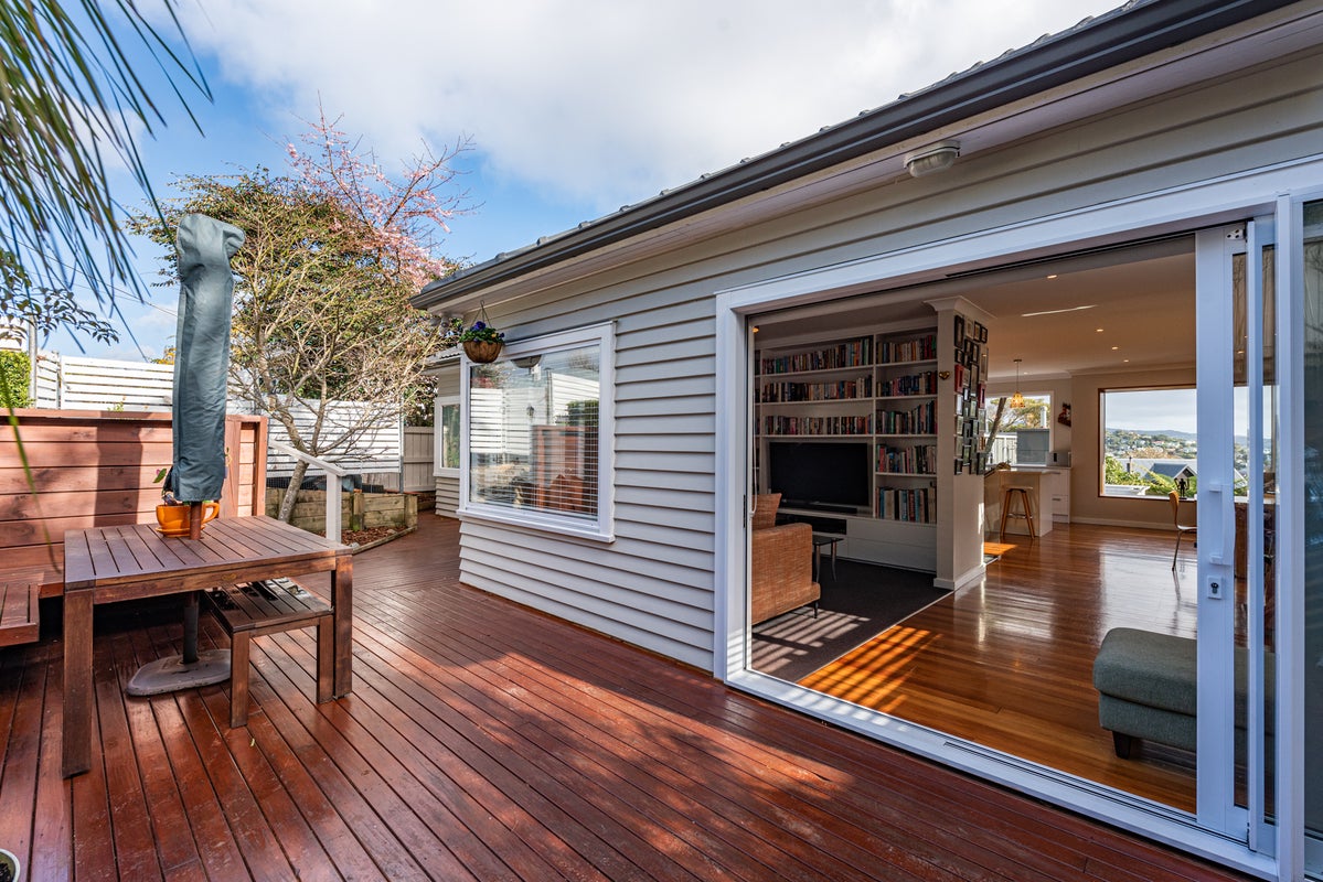 23 Clark Street, Khandallah, Wellington - Carousel 2