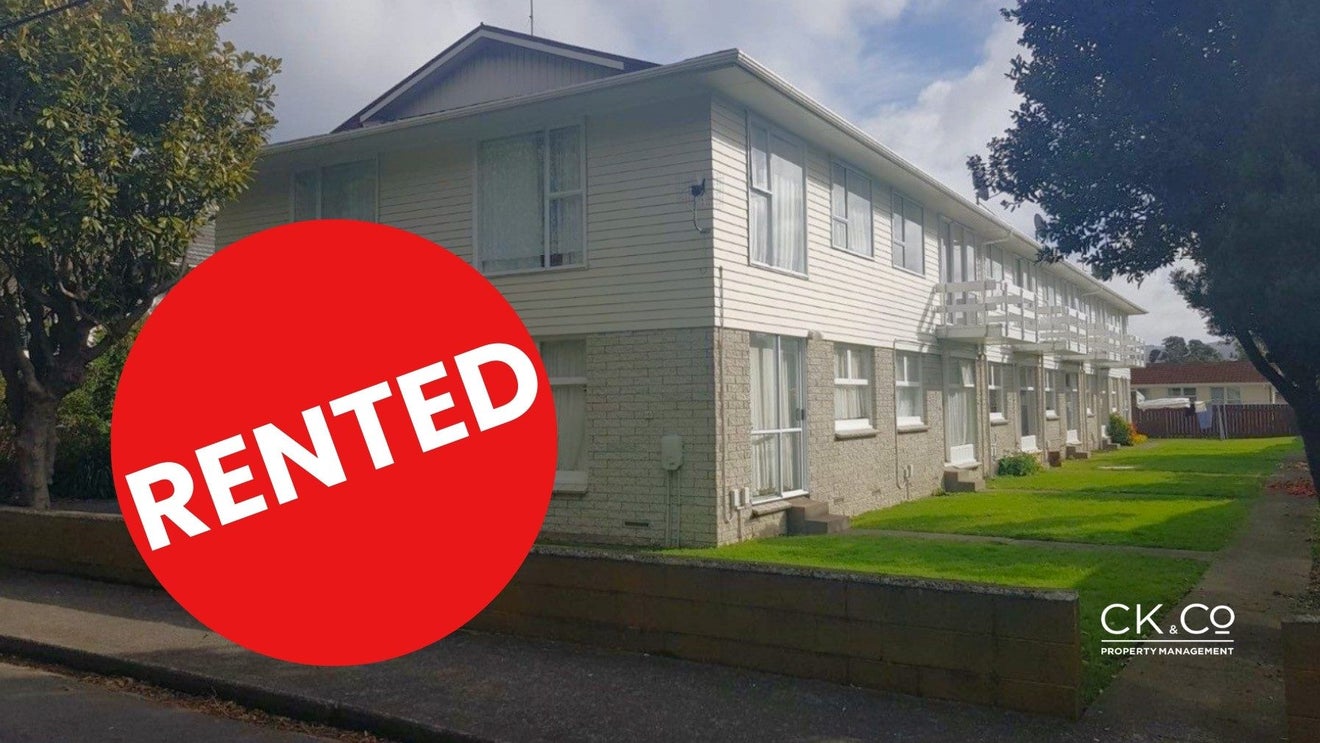 11/10 Trevethick Grove, Woburn, Lower Hutt - Carousel 1