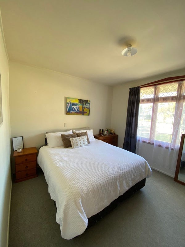 44 Lyndhurst Street, Takaro, Palmerston North - Carousel 2