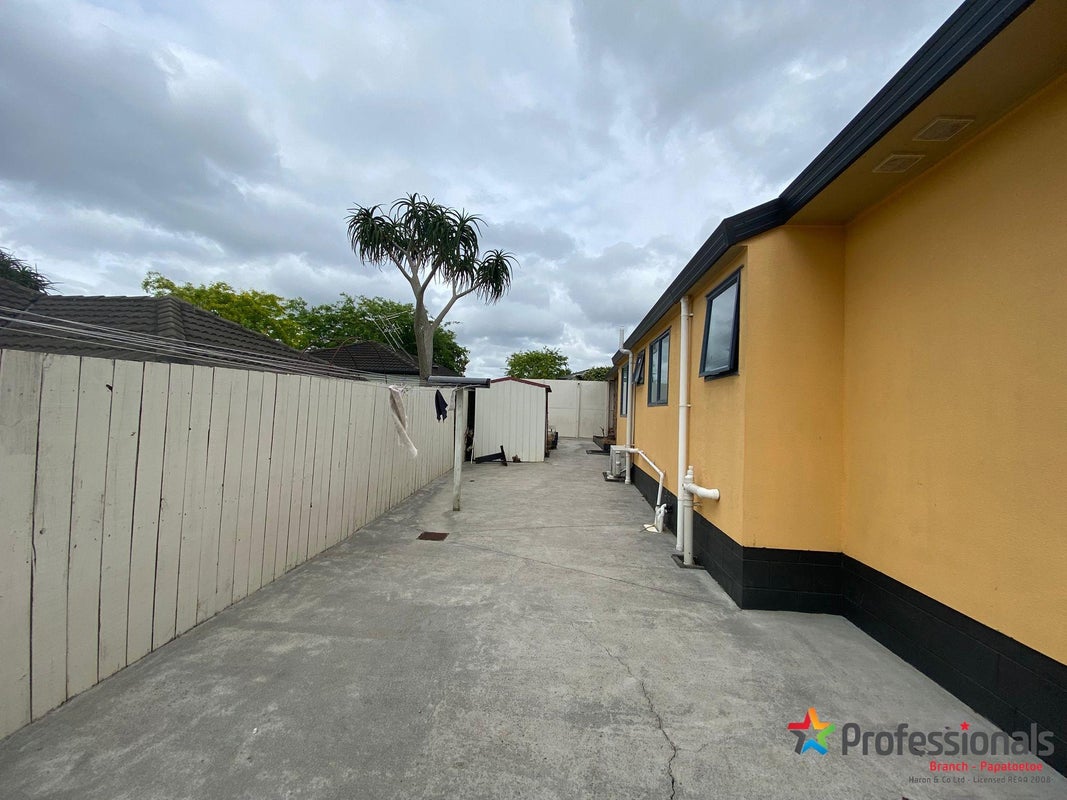 32 Rathmar Drive, Manurewa, Auckland - Carousel 2