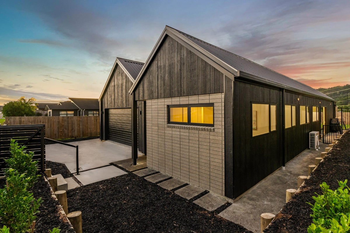 23 Will Street, Huapai, Kumeu - Carousel 2