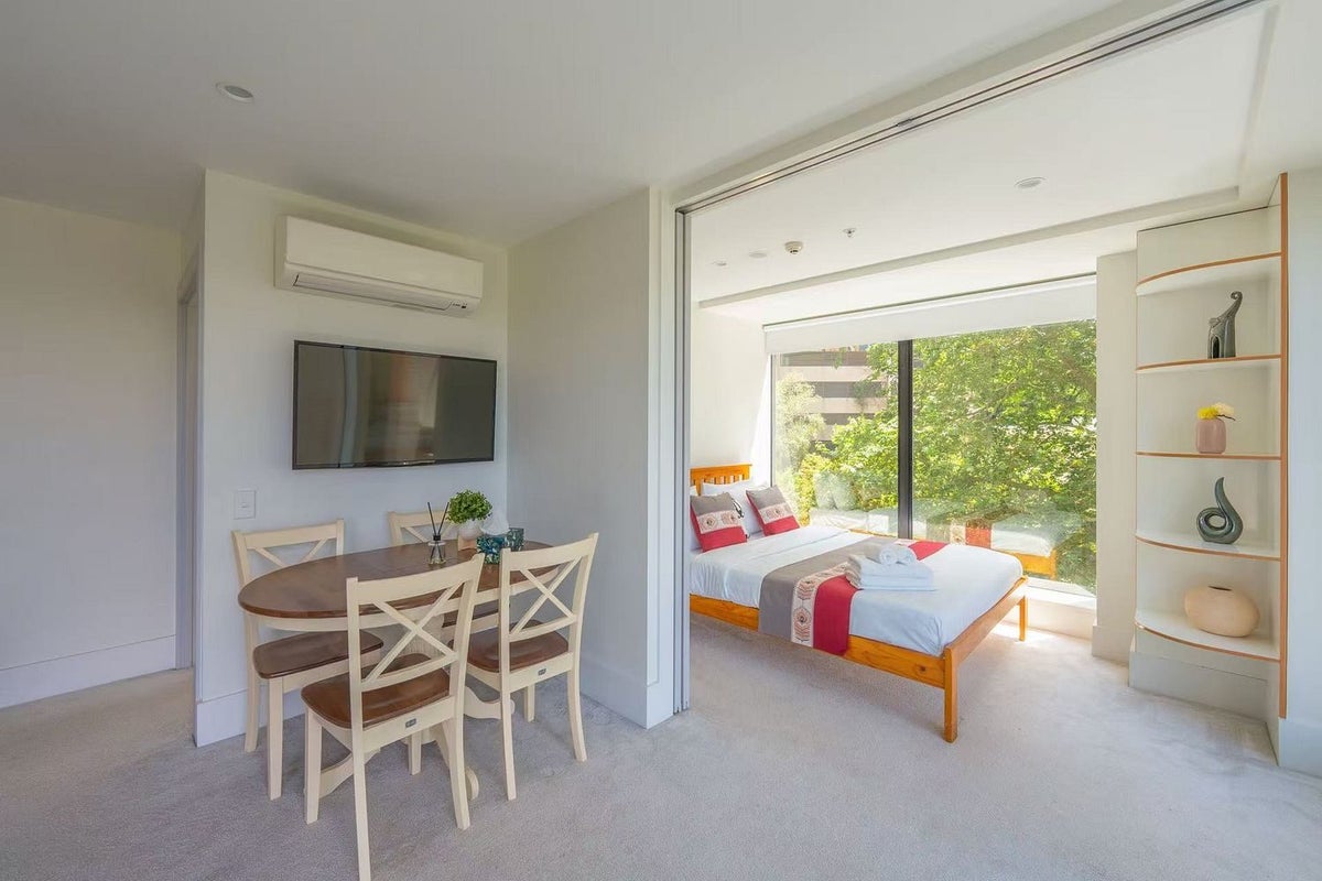 102/8 Whitaker Place, Grafton, Auckland - Carousel 1