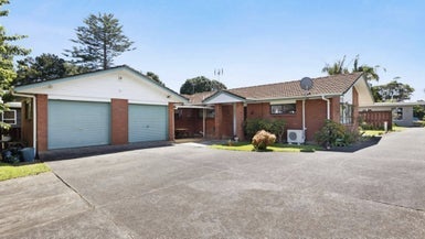 11A Alfriston Road, Manurewa East, Auckland - Carousel 1