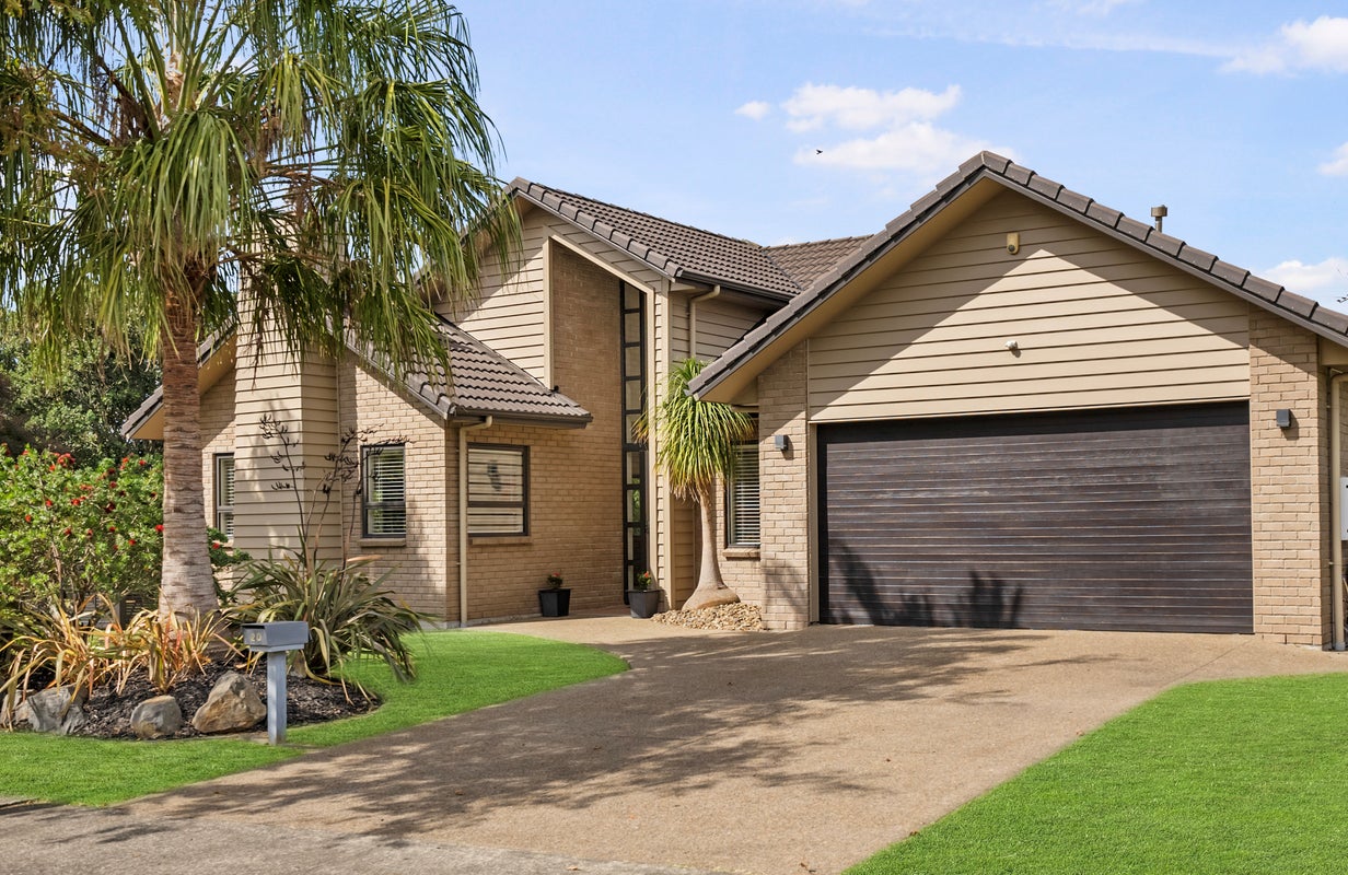 20 Toscana Drive, Karaka, Papakura - Carousel 1