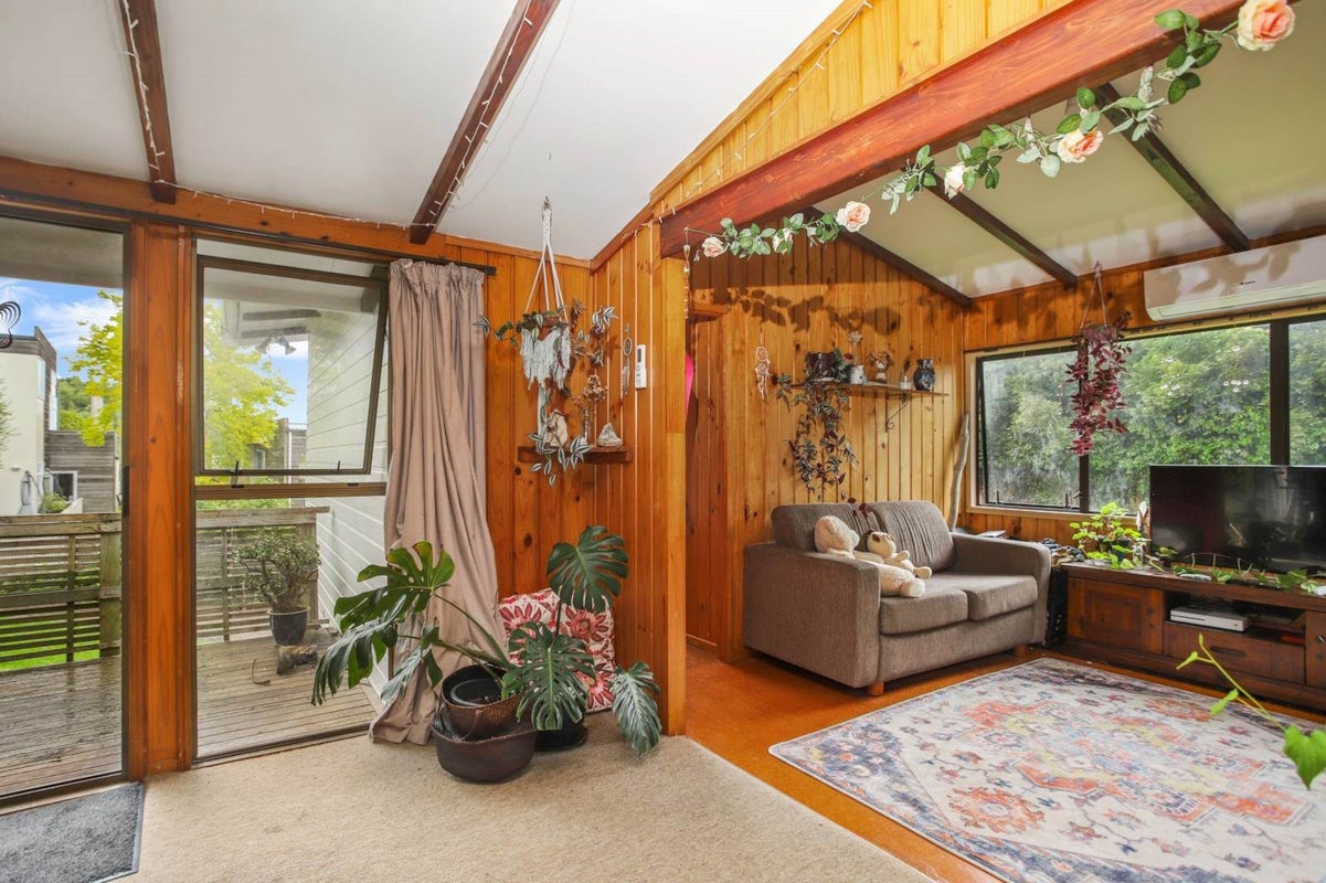 1/4 Crichton Terrace, Hauraki, Auckland - Carousel 2