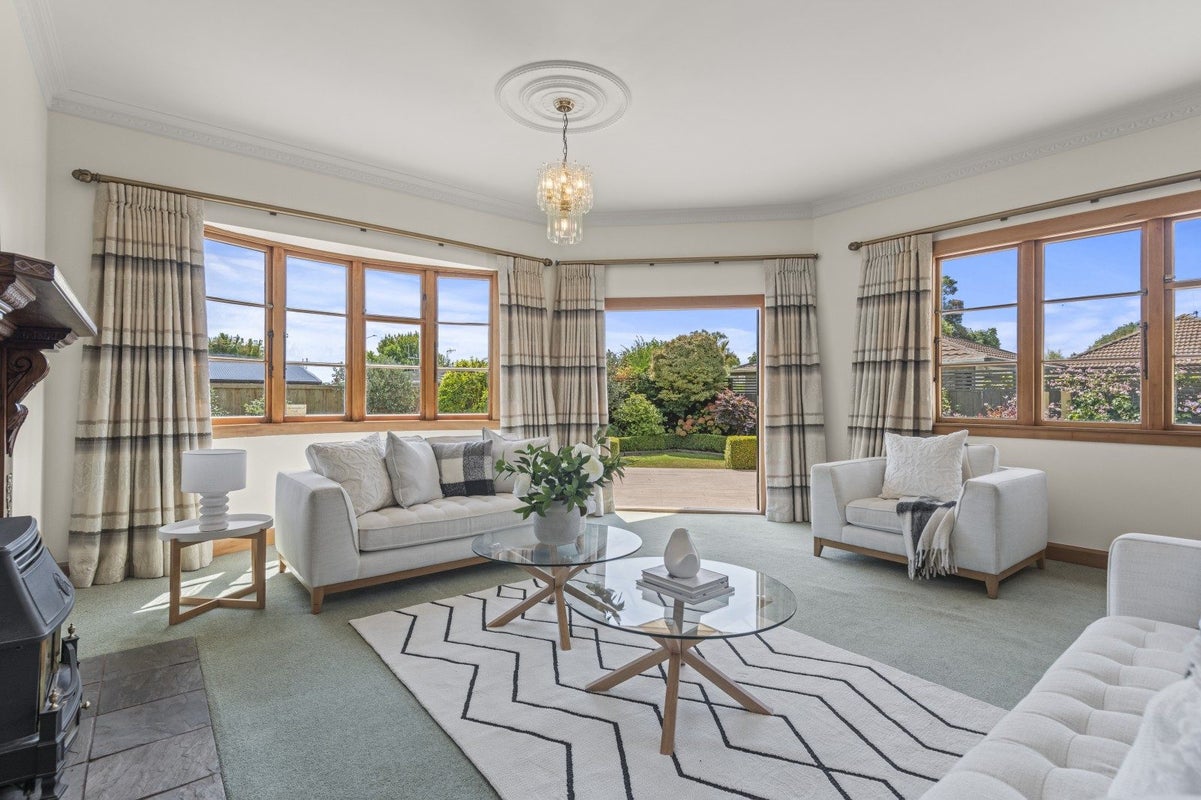 35 Manapouri Crescent, Hokowhitu, Palmerston North - Carousel 2