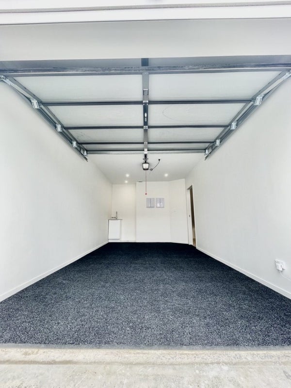 10/10 Vinifera Place, Fairview Heights, Auckland - Carousel 15