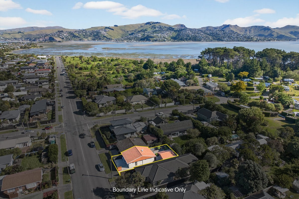 1/320A Estuary Road, South New Brighton, Christchurch - Carousel 2