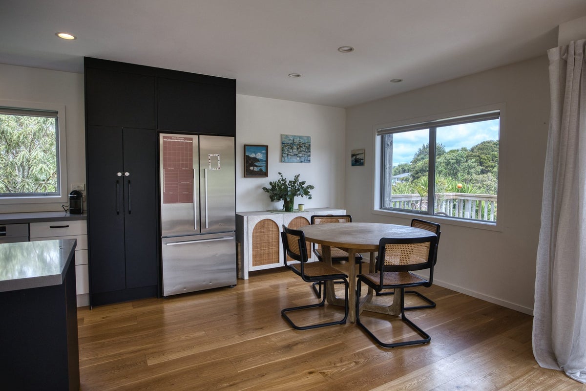 26 Kennedy Road, Surfdale, Waiheke Island - Carousel 20