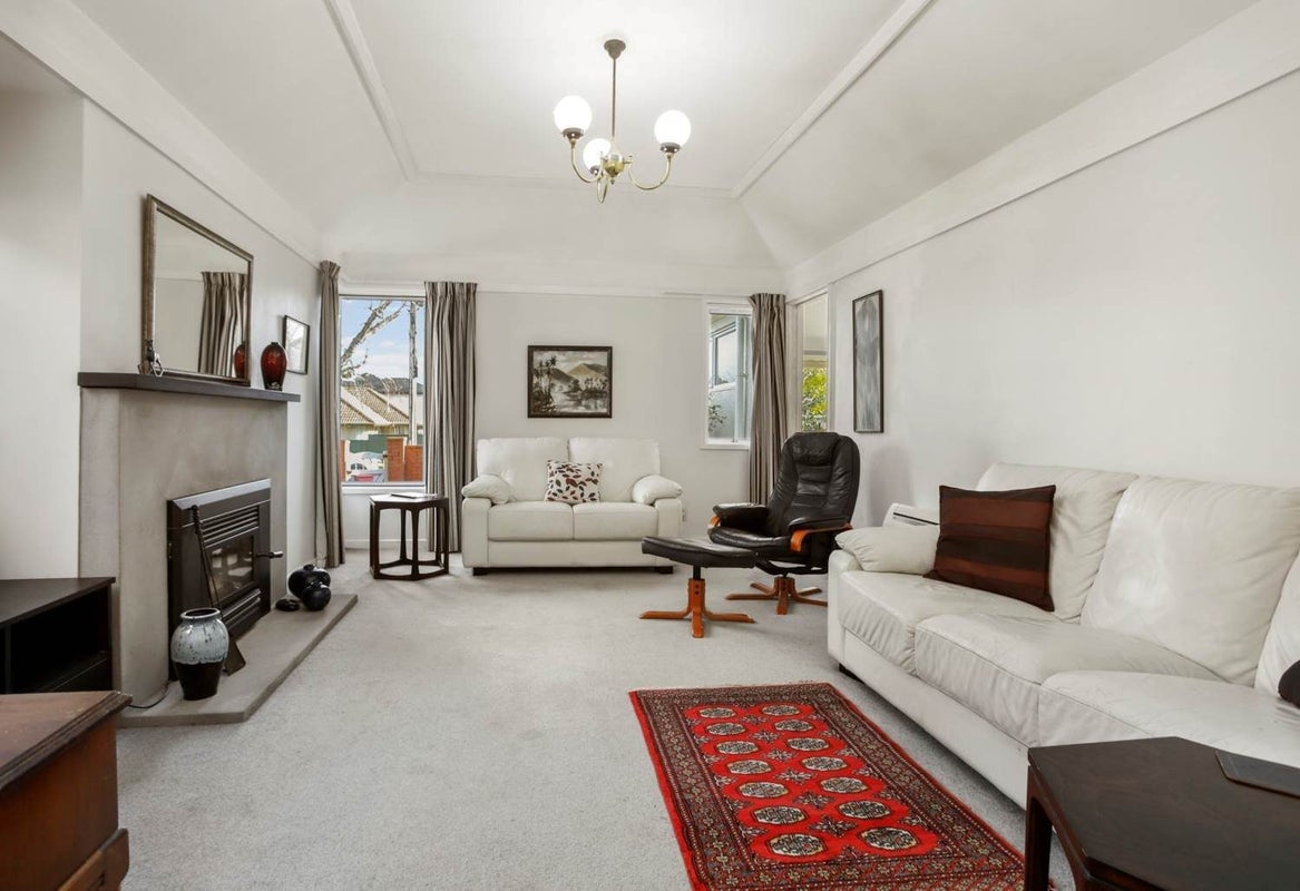 18 Queensway, Three Kings, Auckland City, Auckland - Carousel 2