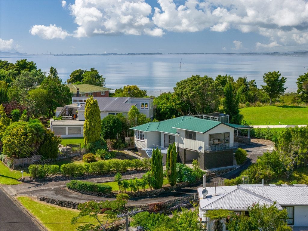 4 Tahuna Place, Onerahi, Whangarei - Carousel 2