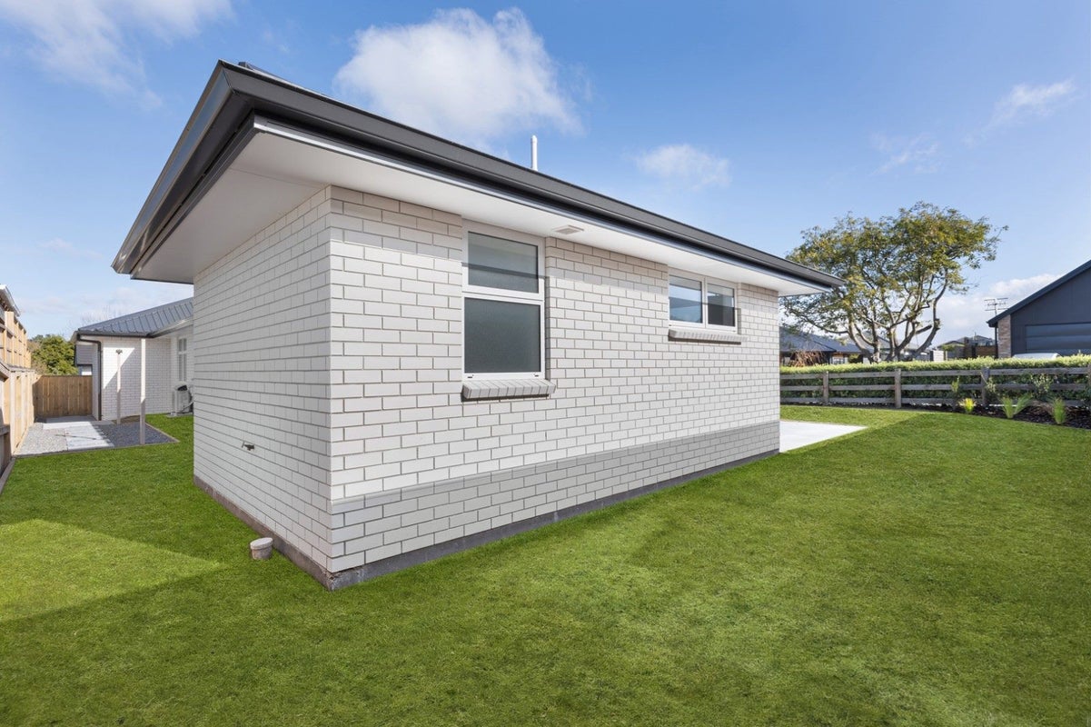 11 Gabriela Close, Pyes Pa, Tauranga - Carousel 25