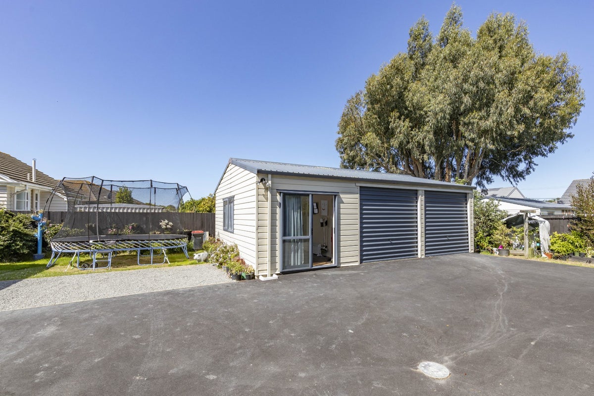 113 Springs Road, Hornby, Christchurch - Carousel 2