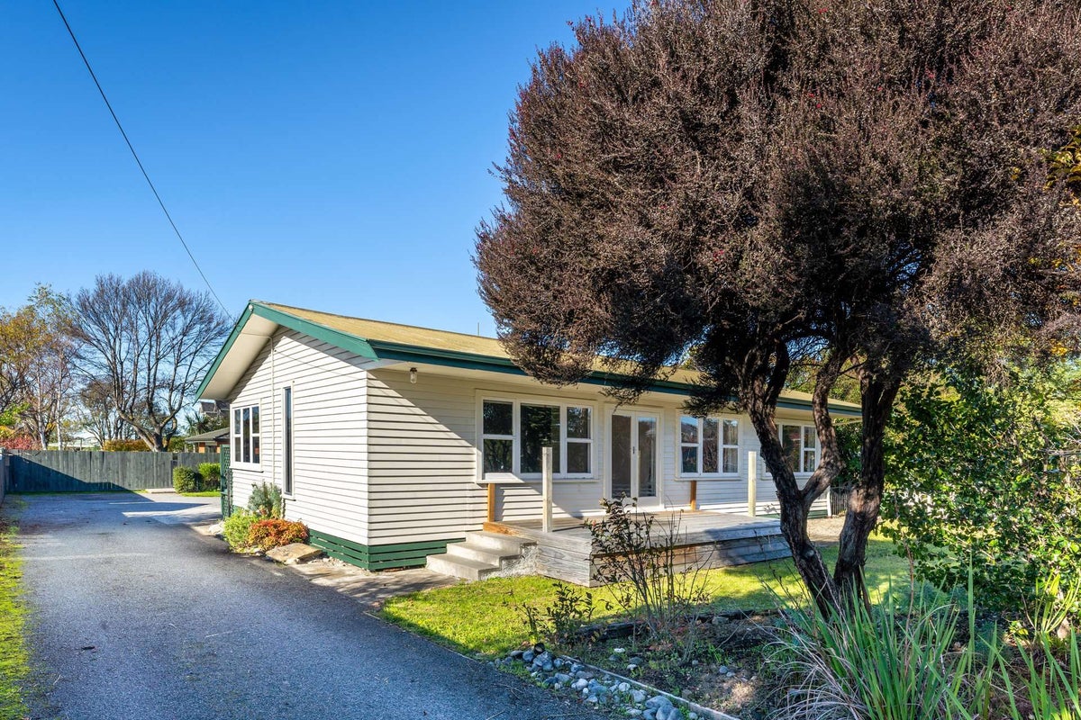 131 Redwood Street, Redwoodtown, Blenheim - Carousel 2