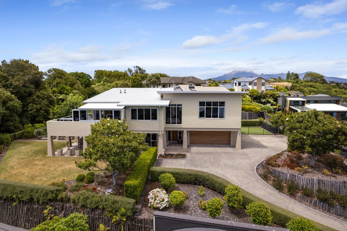206C Heta Road, Merrilands, New Plymouth - Carousel 1