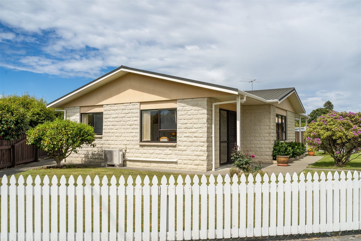 79 Hillcrest Street, Solway, Masterton - Carousel 2