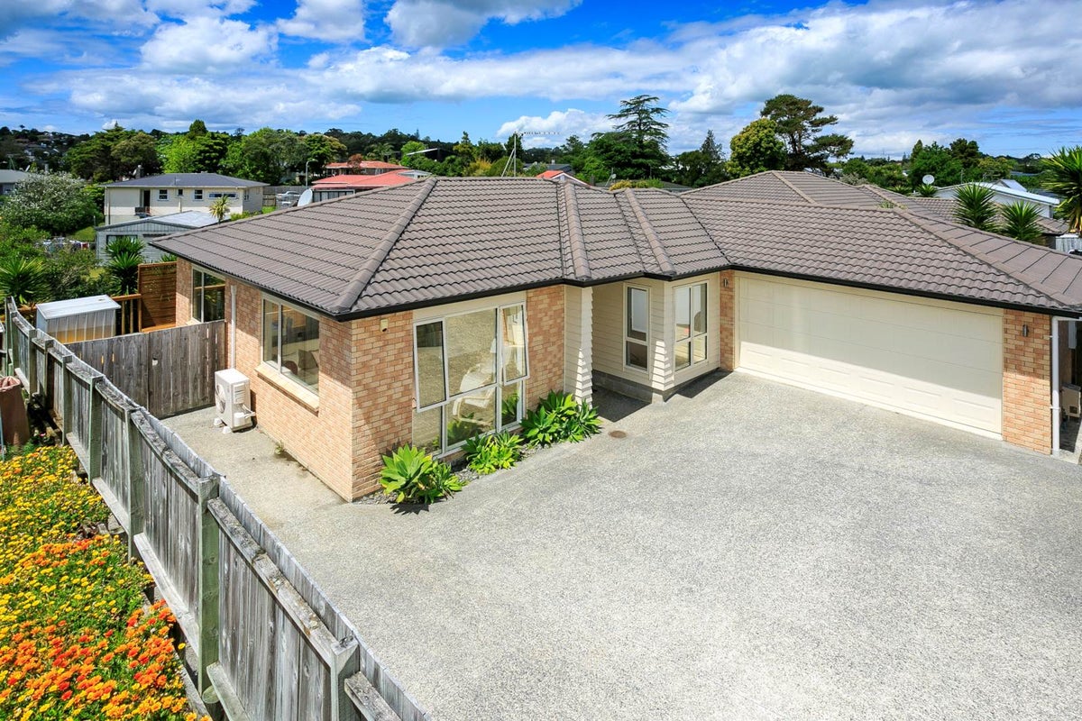 229A Birkdale Road, Birkdale, Auckland - Carousel 2
