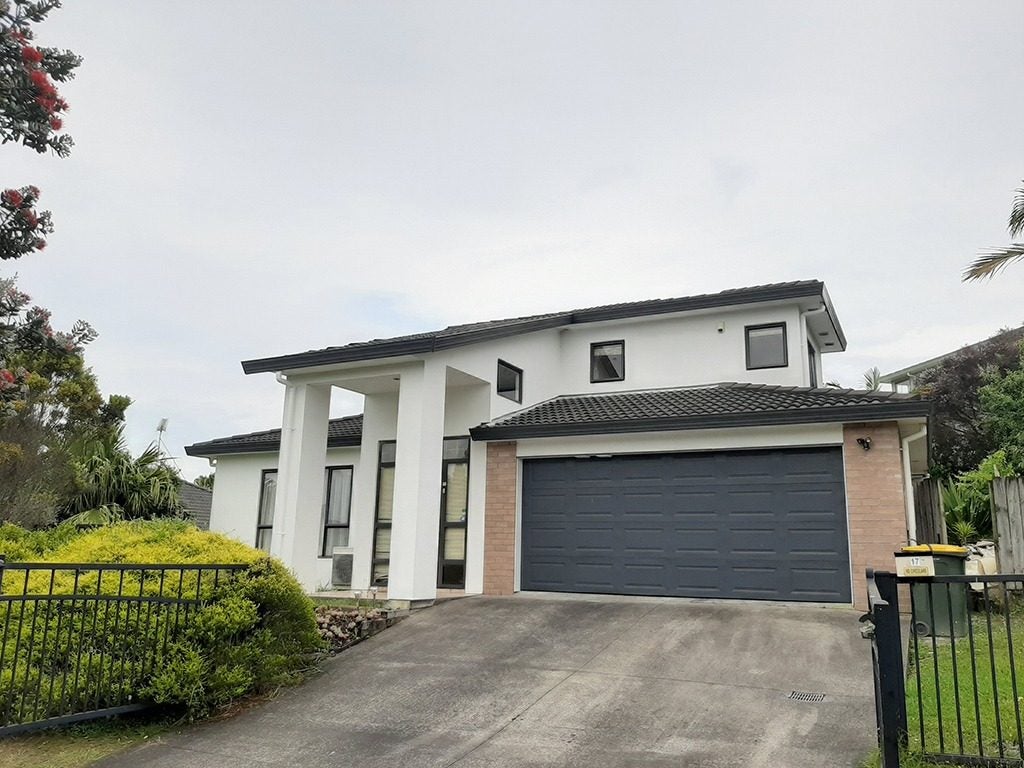 17 Crimson Park, Oteha, Auckland - Carousel 1