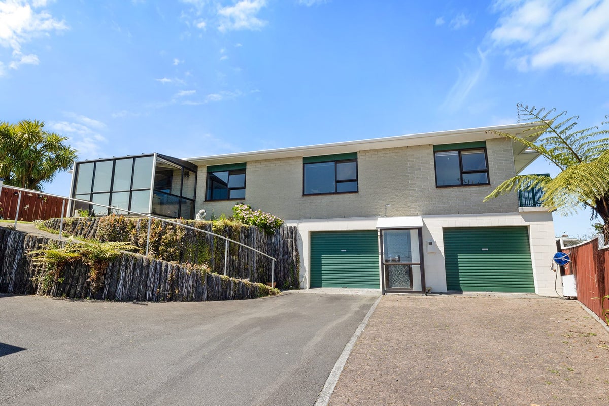 153 Tukapa Street, Westown, New Plymouth - Carousel 20