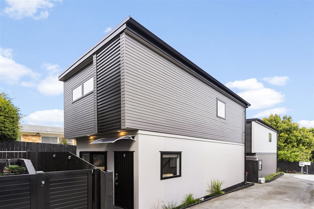 8B Edgar Pearce Place, Howick, Auckland - Carousel 22