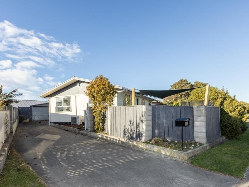 24 Ranfurly Street, Tamatea, Napier - Carousel 1