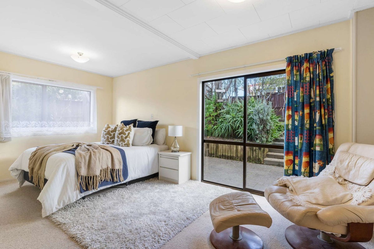 25 Olena Avenue, Sunnyhills, Auckland - Carousel 9