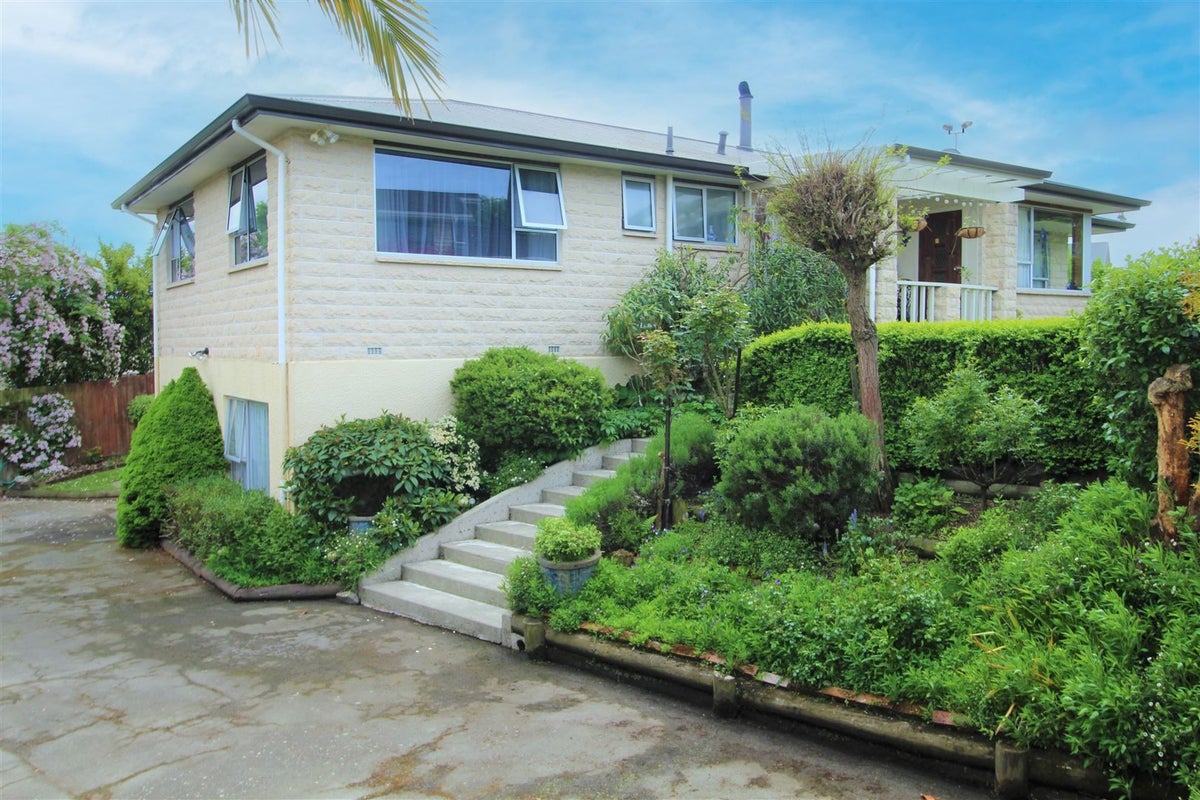 27 Spring Road, Gleniti, Timaru - Carousel 1