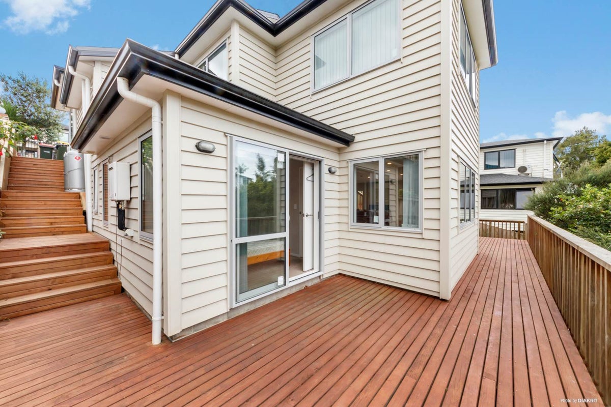 31P Parker Avenue, New Lynn, Auckland - Carousel 2