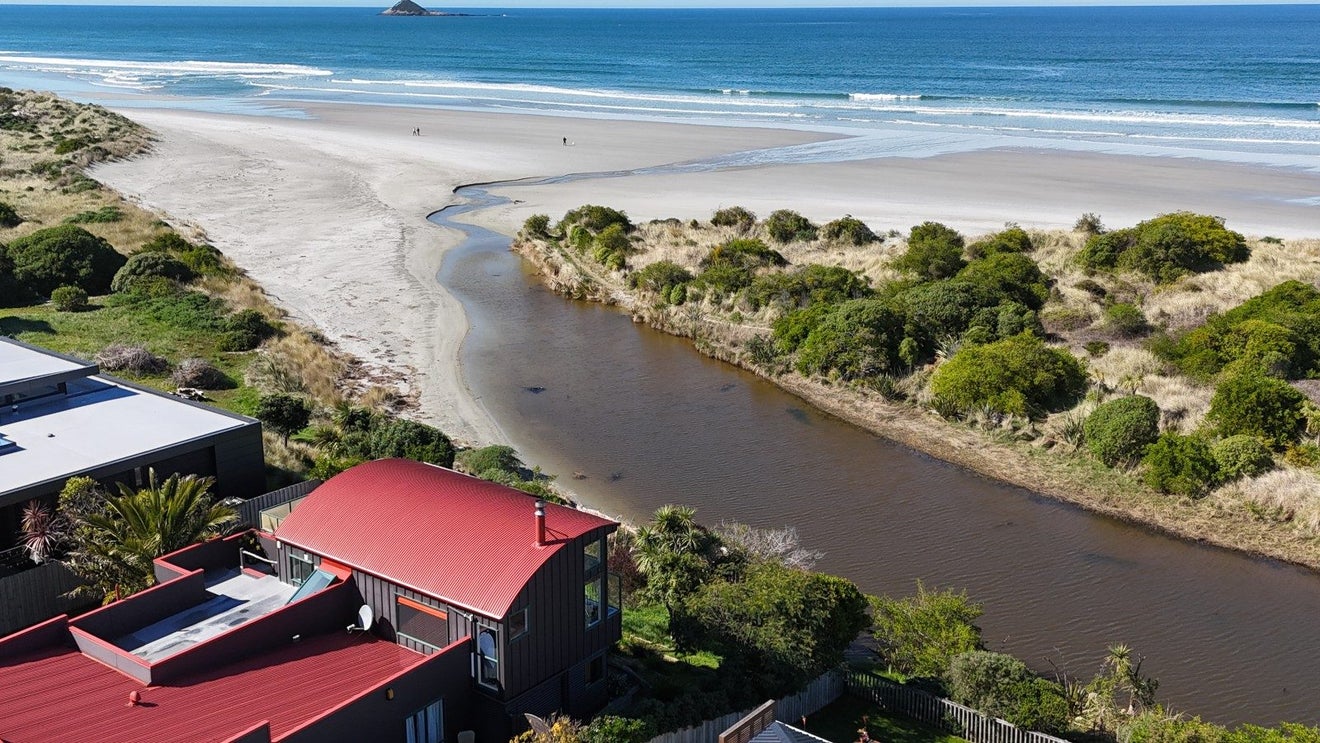 815 Brighton Road, Ocean View, Dunedin - Carousel 2