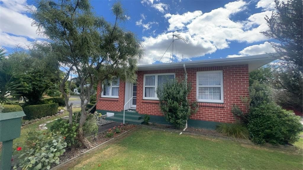 1 Harlech Street, Oamaru North, Oamaru - Carousel 11