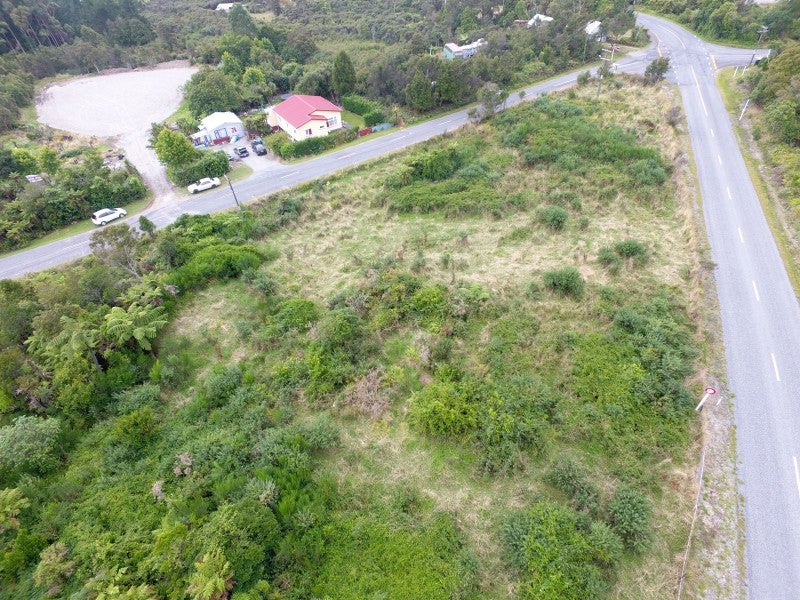 70 Neighbours Street, Waimangaroa, Westport - Carousel 2