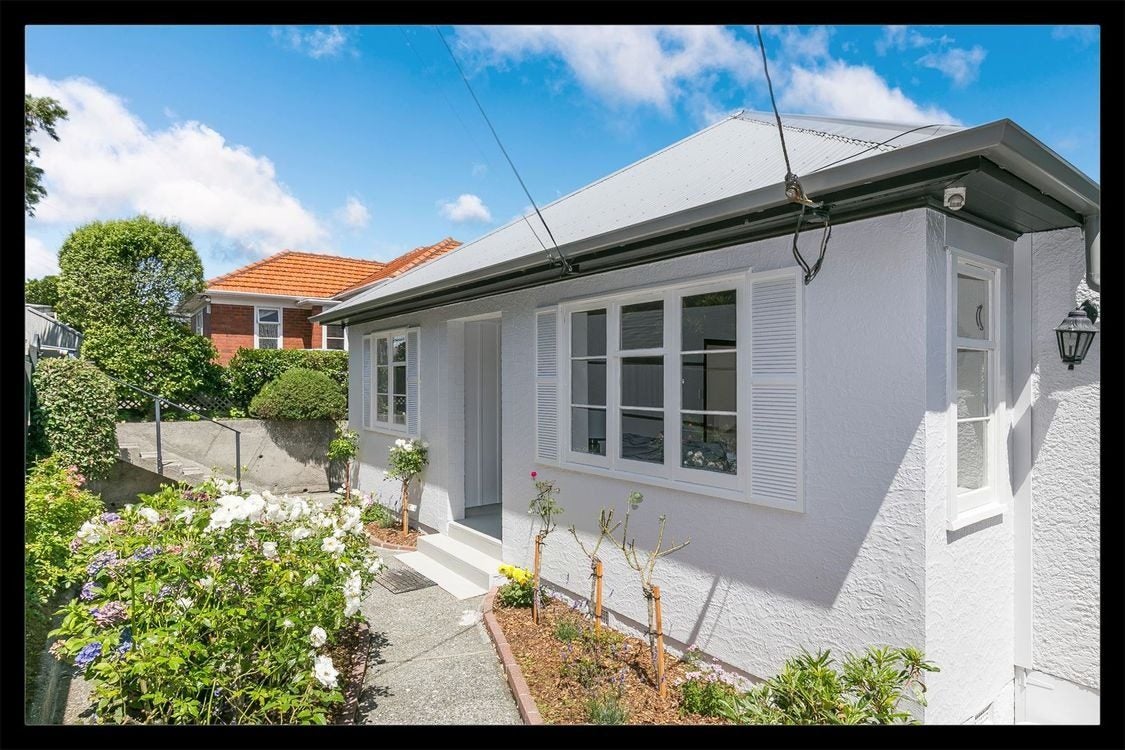 118 Cashmere Avenue, Khandallah, Wellington - Carousel 1