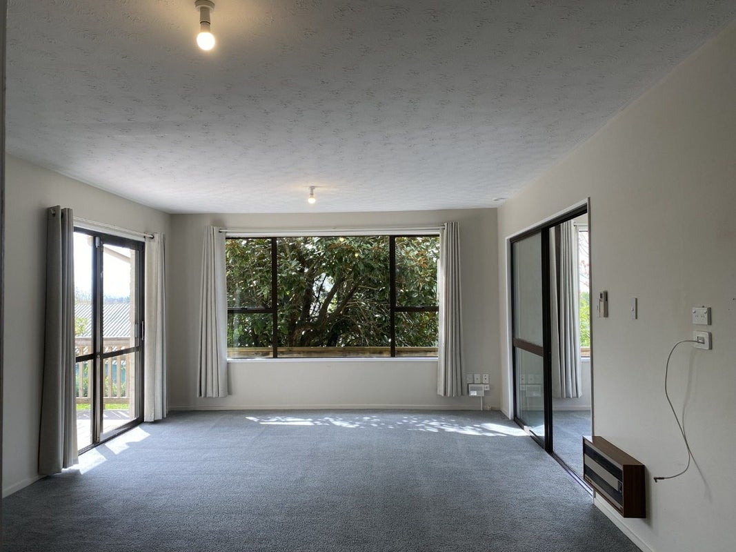 38 Penruddock Rise, Westmorland, Christchurch - Carousel 2