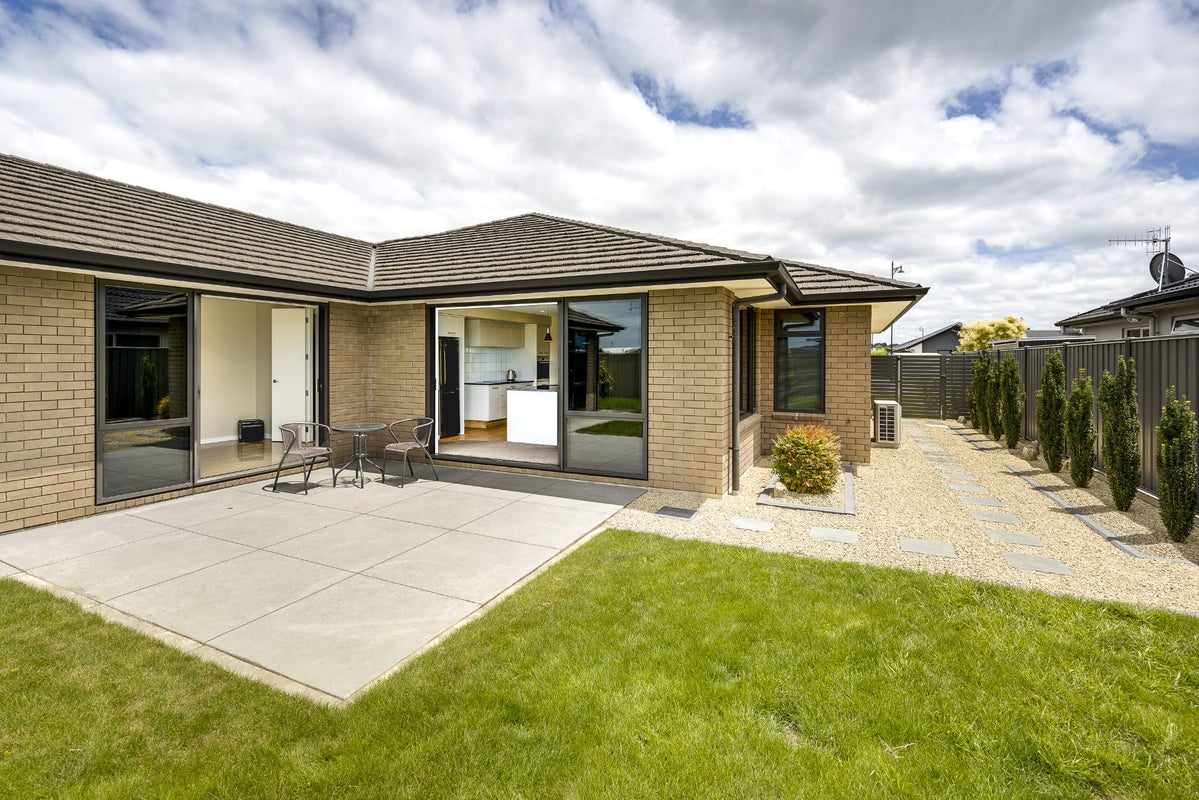4 Pelorus Avenue, Poraiti, Napier - Carousel 2