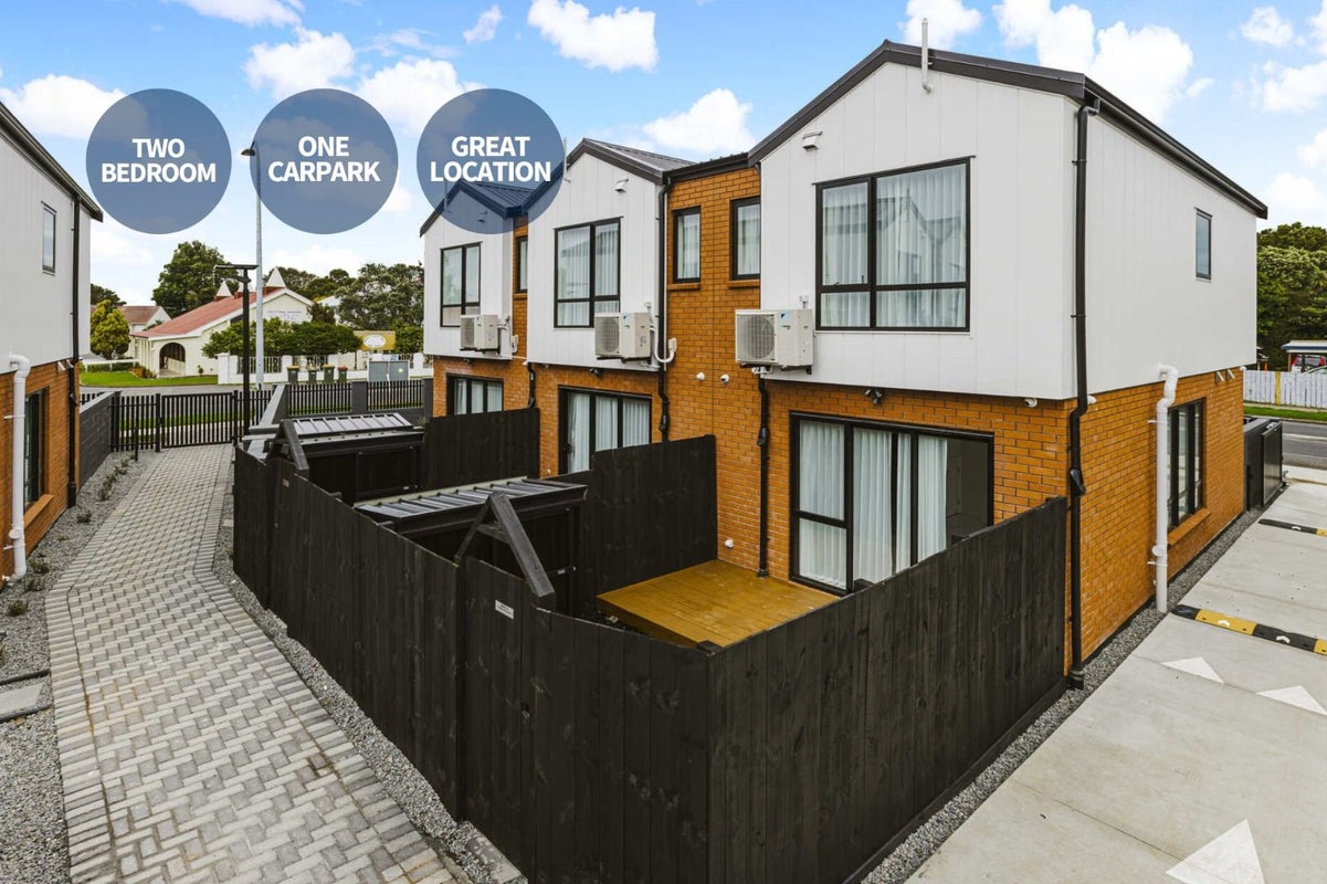 12/1 Tennessee Avenue, Mangere East, Auckland - Carousel 1
