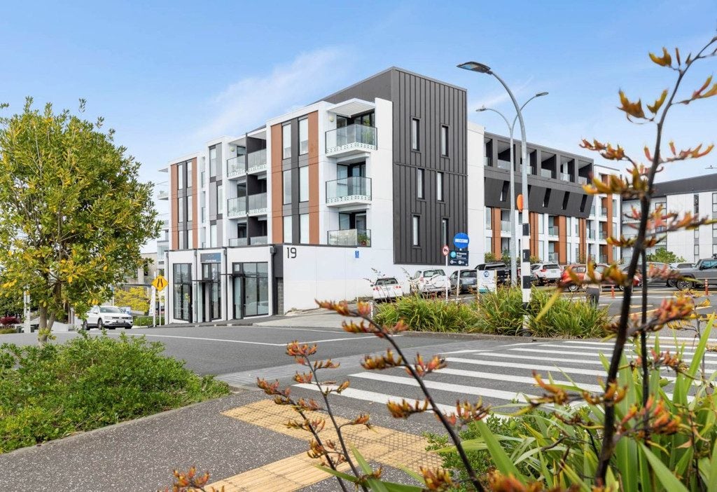 211/19 Rawene Road, Birkenhead, Auckland - Carousel 9