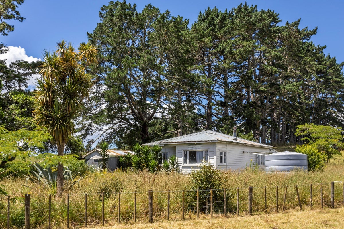 776 Koheroa Road, Mercer - Carousel 1