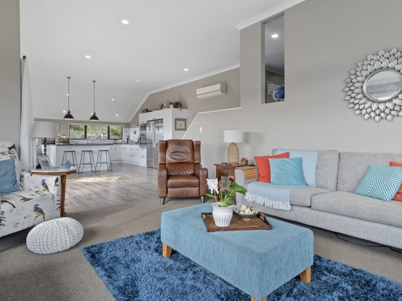 96 Orange Lane, Bethlehem, Tauranga - Carousel 1