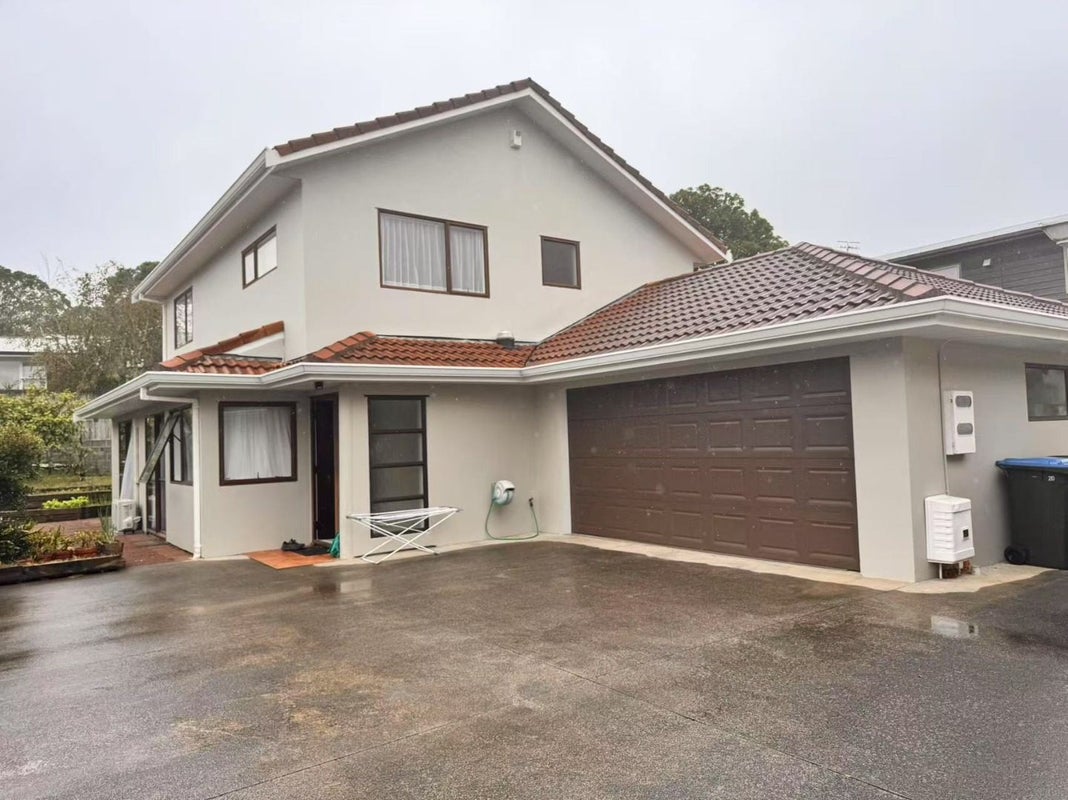 20 Karetu Road, Greenlane, Auckland - Carousel 1