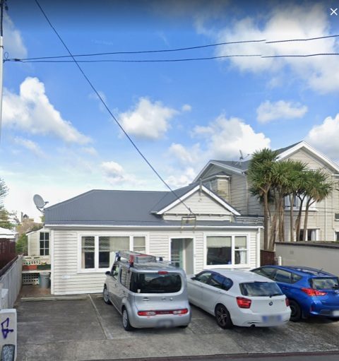 12 Levy Street, Mount Victoria, Wellington - Carousel 1