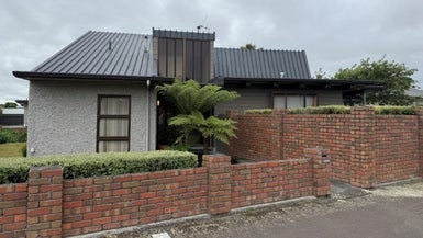 43 Manson Street, Terrace End, Palmerston North - Carousel 1